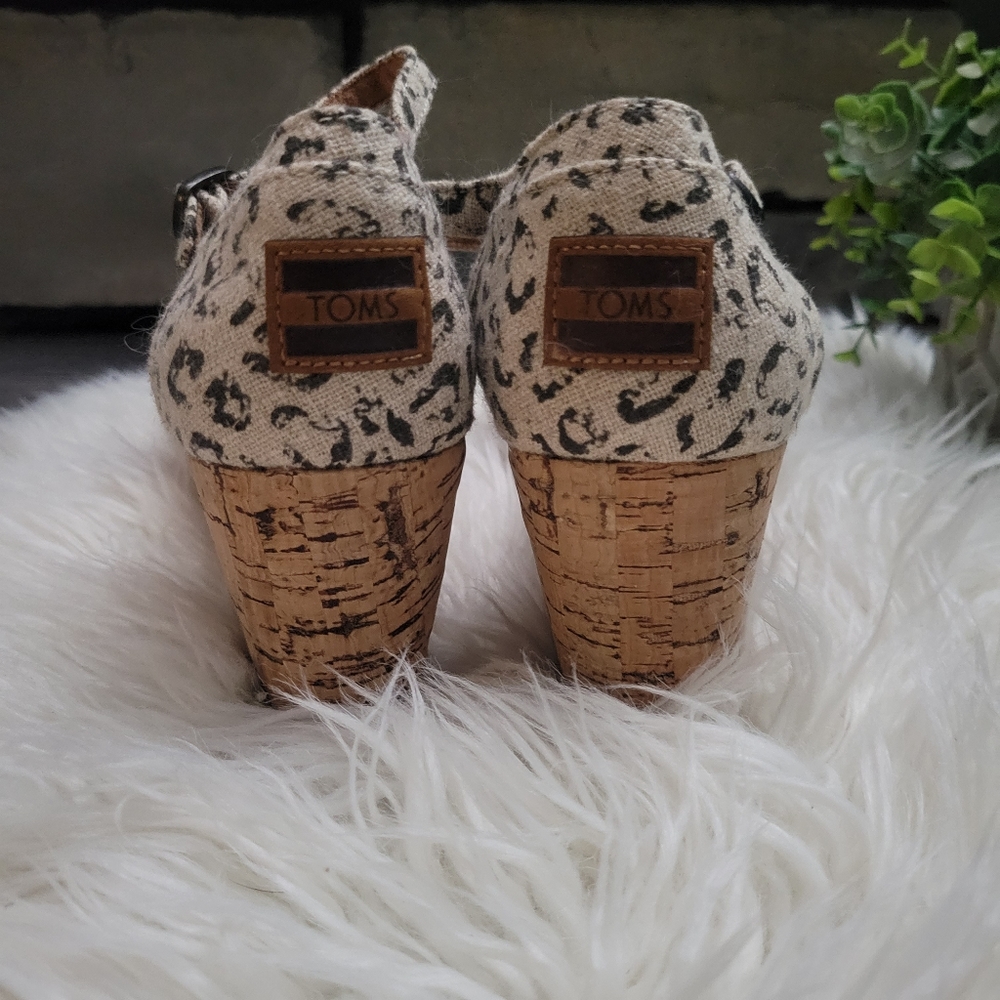 Leopard-Print Cork Platform Wedge Size 10 - image 5